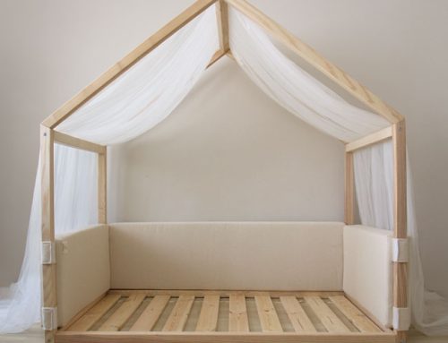 Edge railing? A protective side cushion?